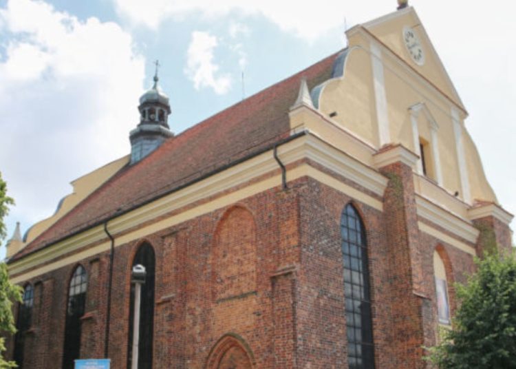 Ksiądz do rodziców: Nie jesteście kurierami, a dzieci to nie paczki