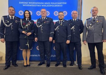 Słupeccy policjanci odznaczeni