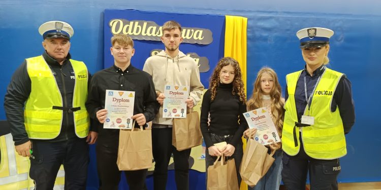 „Odblaskowa szkoła” w Strzałkowie