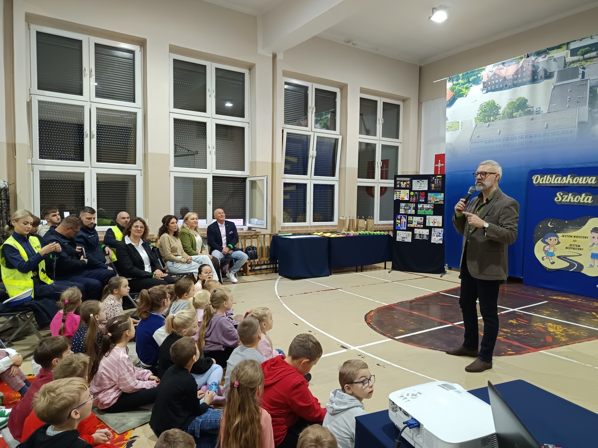 „Odblaskowa szkoła” w Strzałkowie