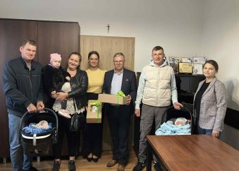 Powitanie kolejnych maluszków w gminie