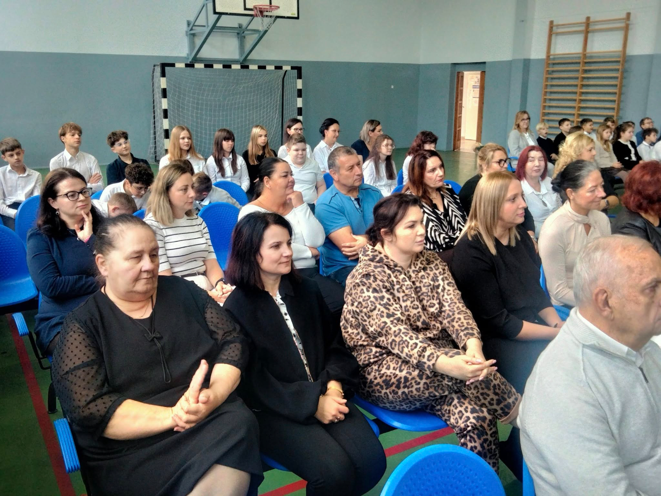 DEN w Cieninie Kościelnym