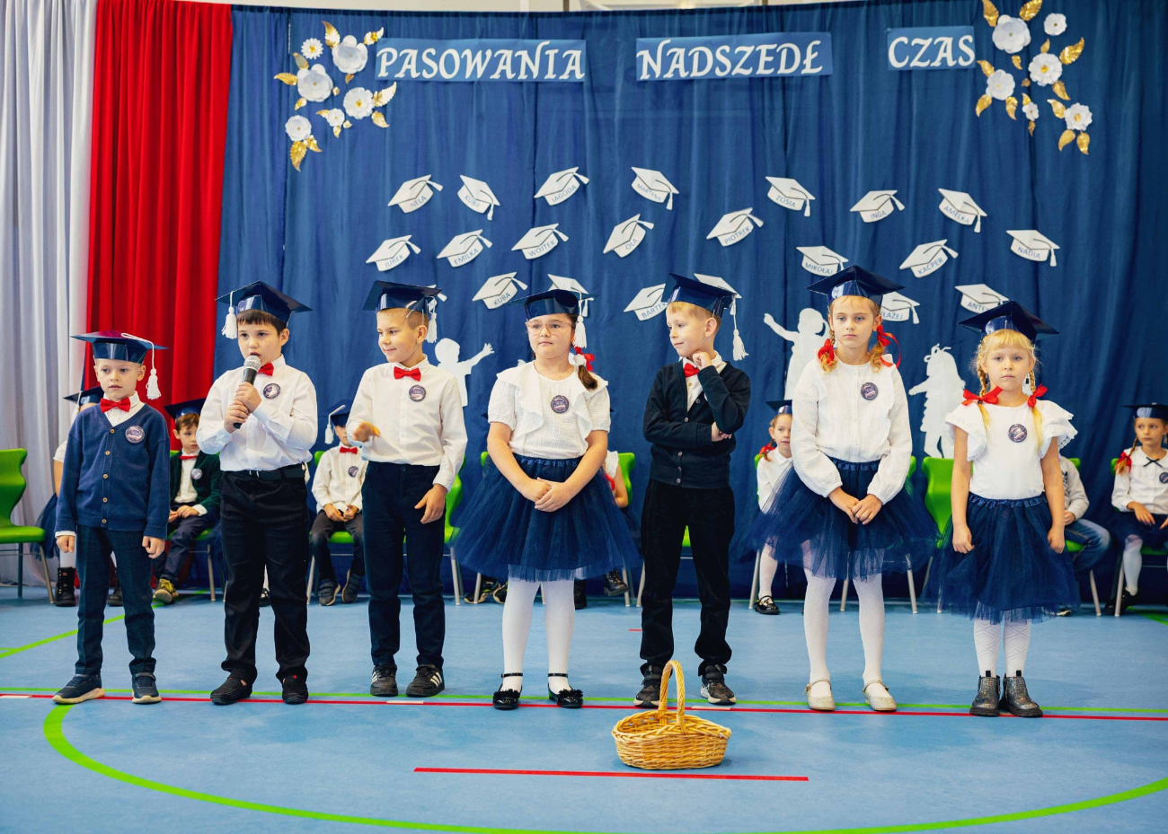 Ślubowały lądkowskie pierwszaczki