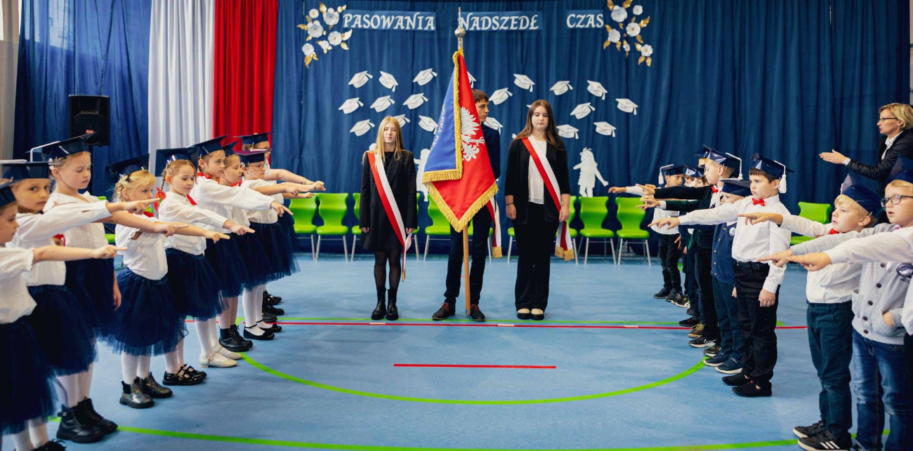 Ślubowały lądkowskie pierwszaczki