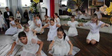 Niezwykły jubileusz szkoły w Młodojewie