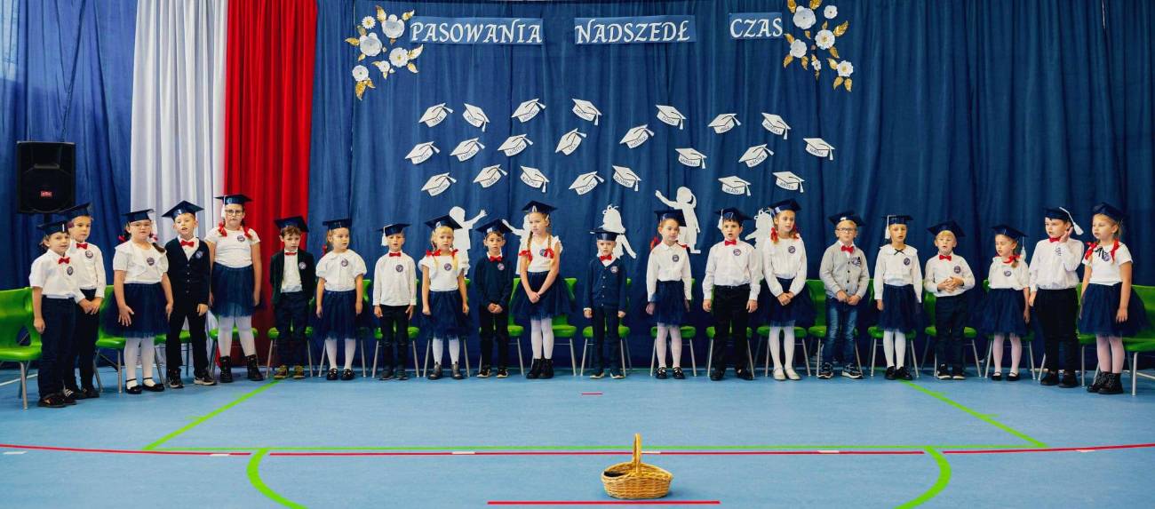 Ślubowały lądkowskie pierwszaczki