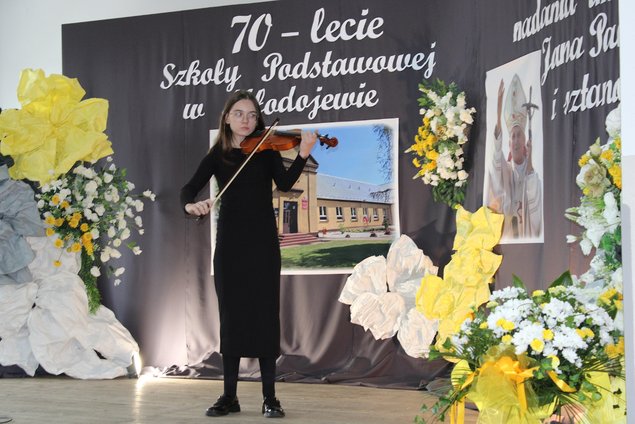 Niezwykły jubileusz szkoły w Młodojewie