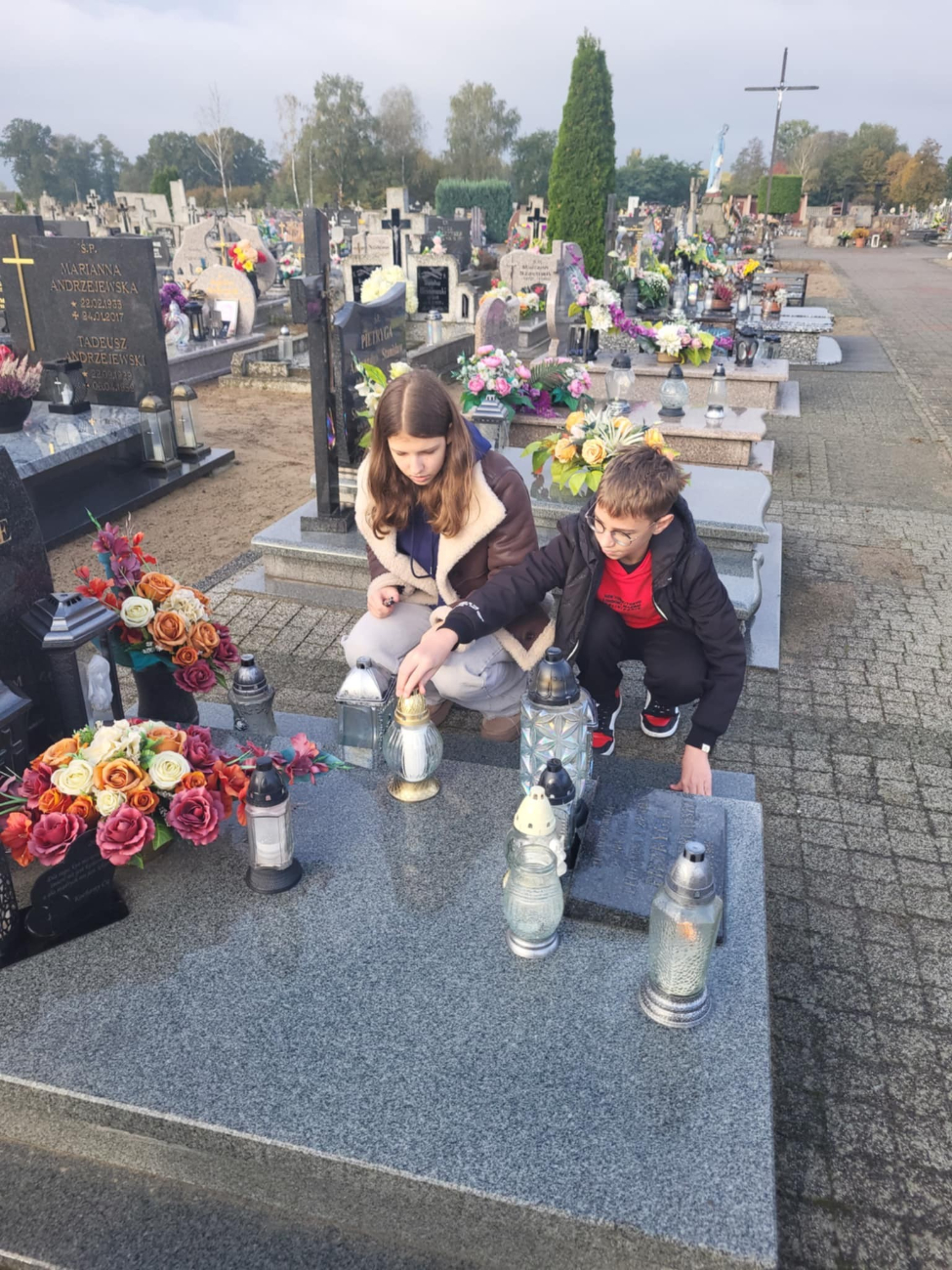 Cienin Zaborny – zapalili Znicz Pamięci