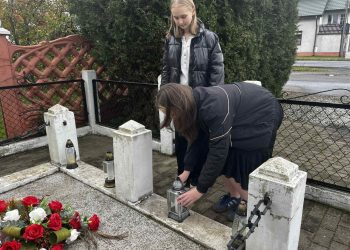 Kotunia – zapalili Znicz Pamięci