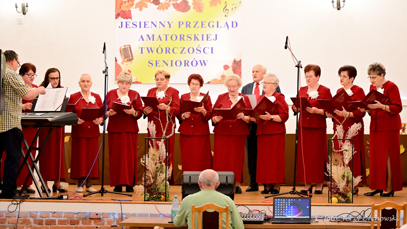 Jesienny Przegląd Amatorskiej Twórczości Seniorów