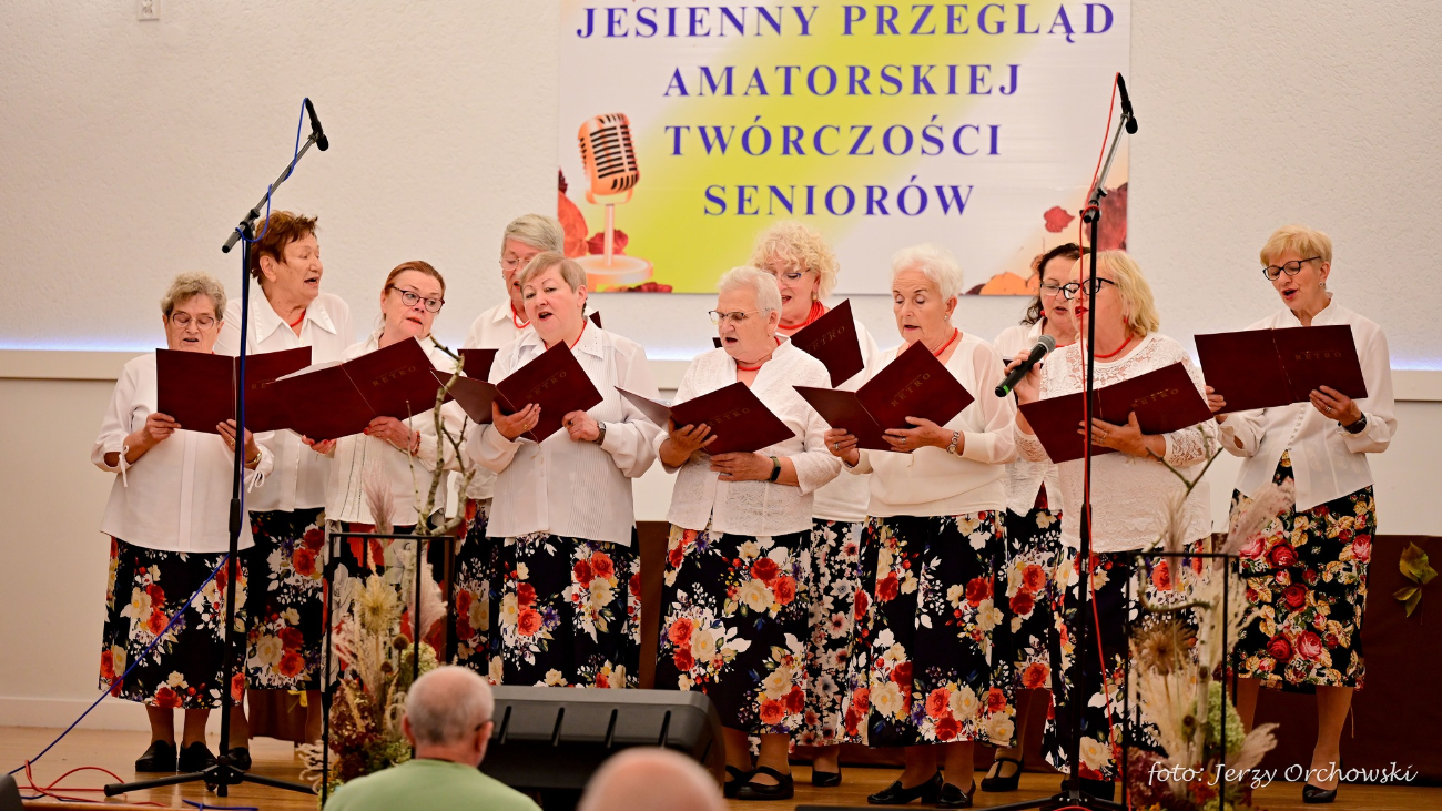 Jesienny Przegląd Amatorskiej Twórczości Seniorów