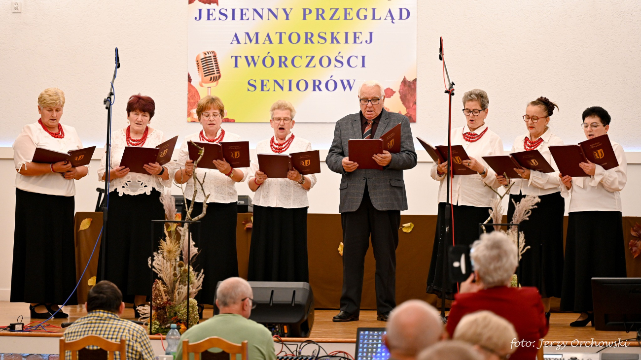 Jesienny Przegląd Amatorskiej Twórczości Seniorów