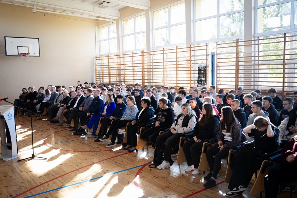 Razem przeciw przemocy