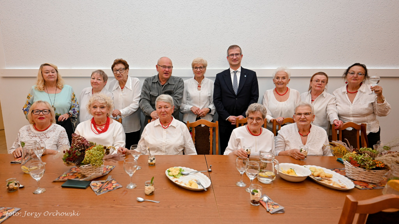 Jesienny Przegląd Amatorskiej Twórczości Seniorów
