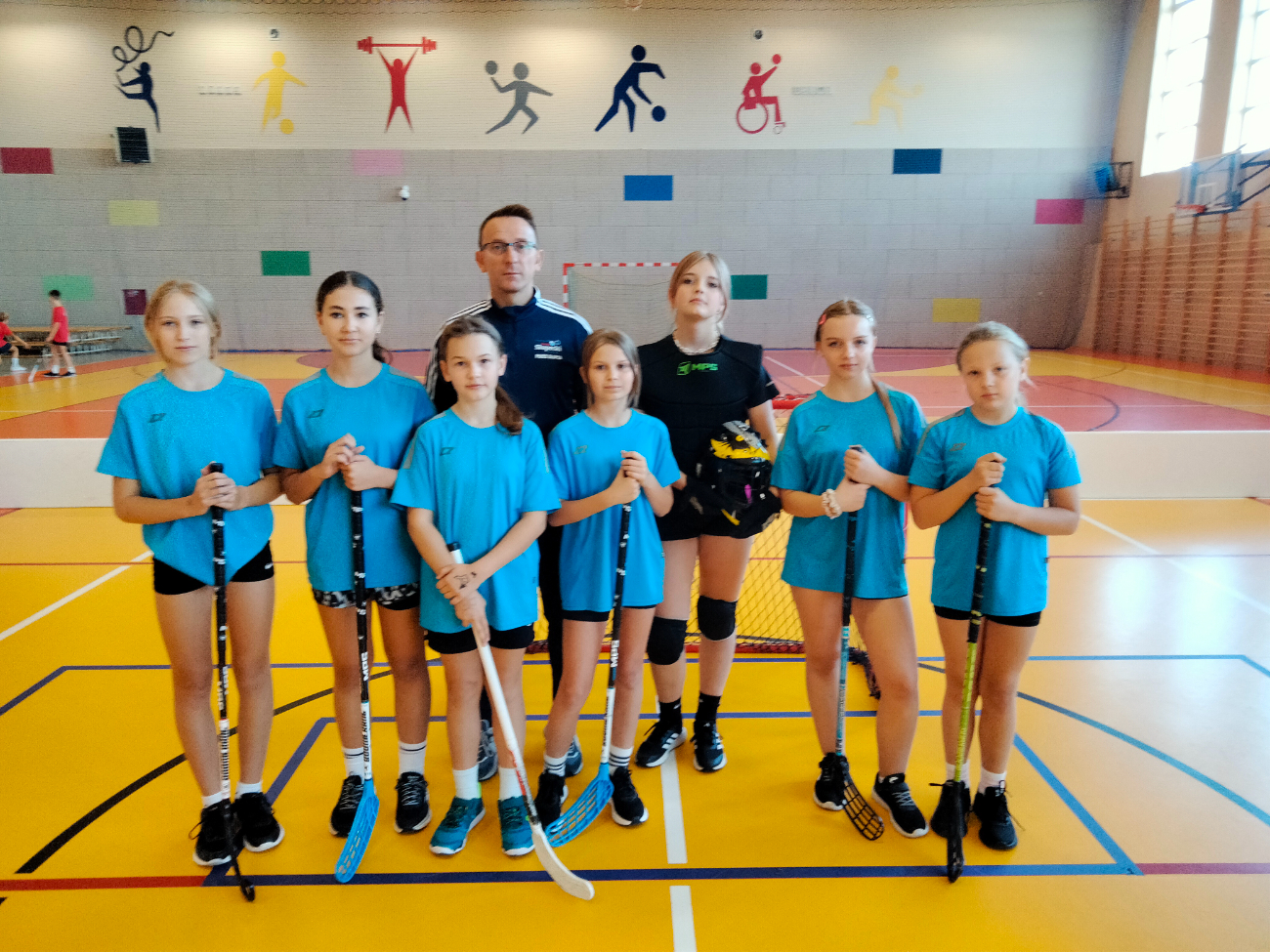 Pierwsze zawody, pierwsi mistrzowie