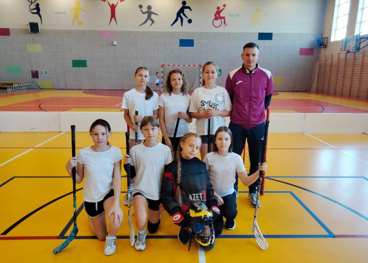 Pierwsze zawody, pierwsi mistrzowie