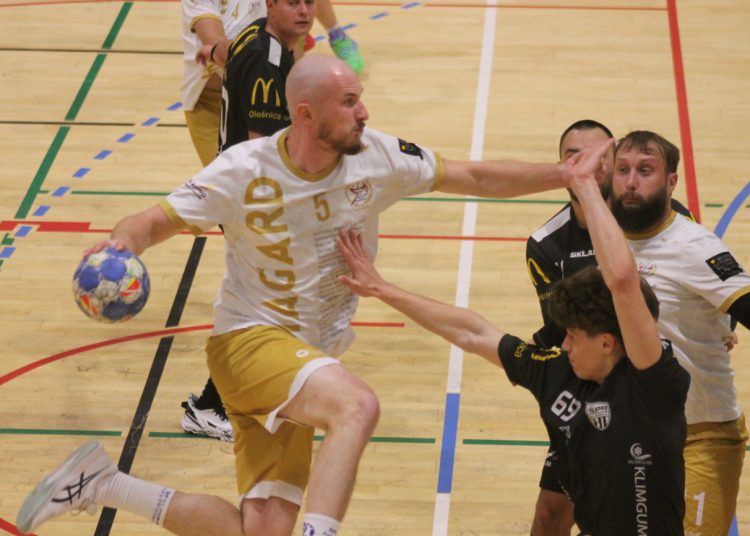 Dzierżoniów, Włoszakowice, Oleśnica