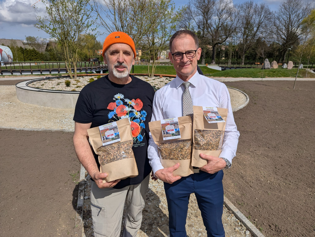 Przywrócili kolory po powodzi