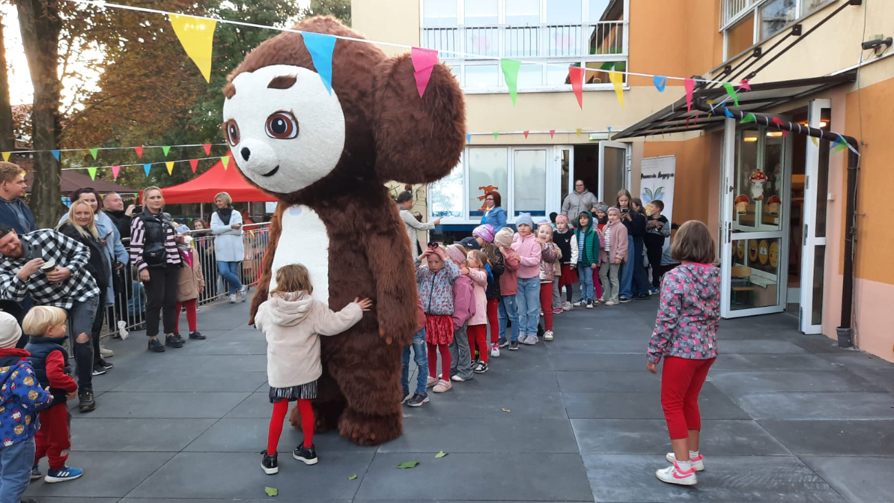 Popołudnie radości i integracji. Tak się bawi Miś