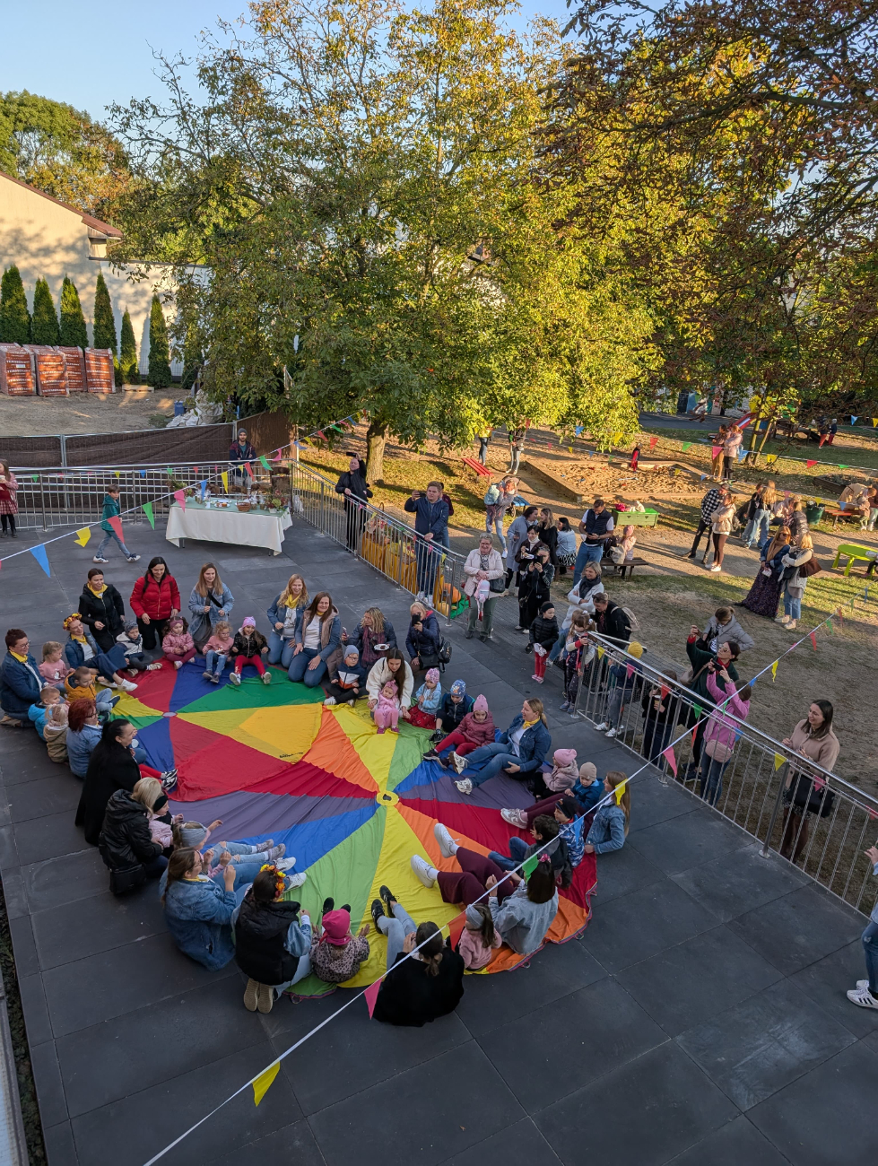Popołudnie radości i integracji. Tak się bawi Miś
