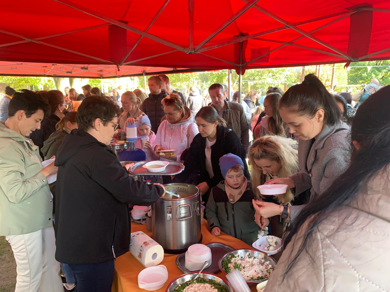 Popołudnie radości i integracji. Tak się bawi Miś
