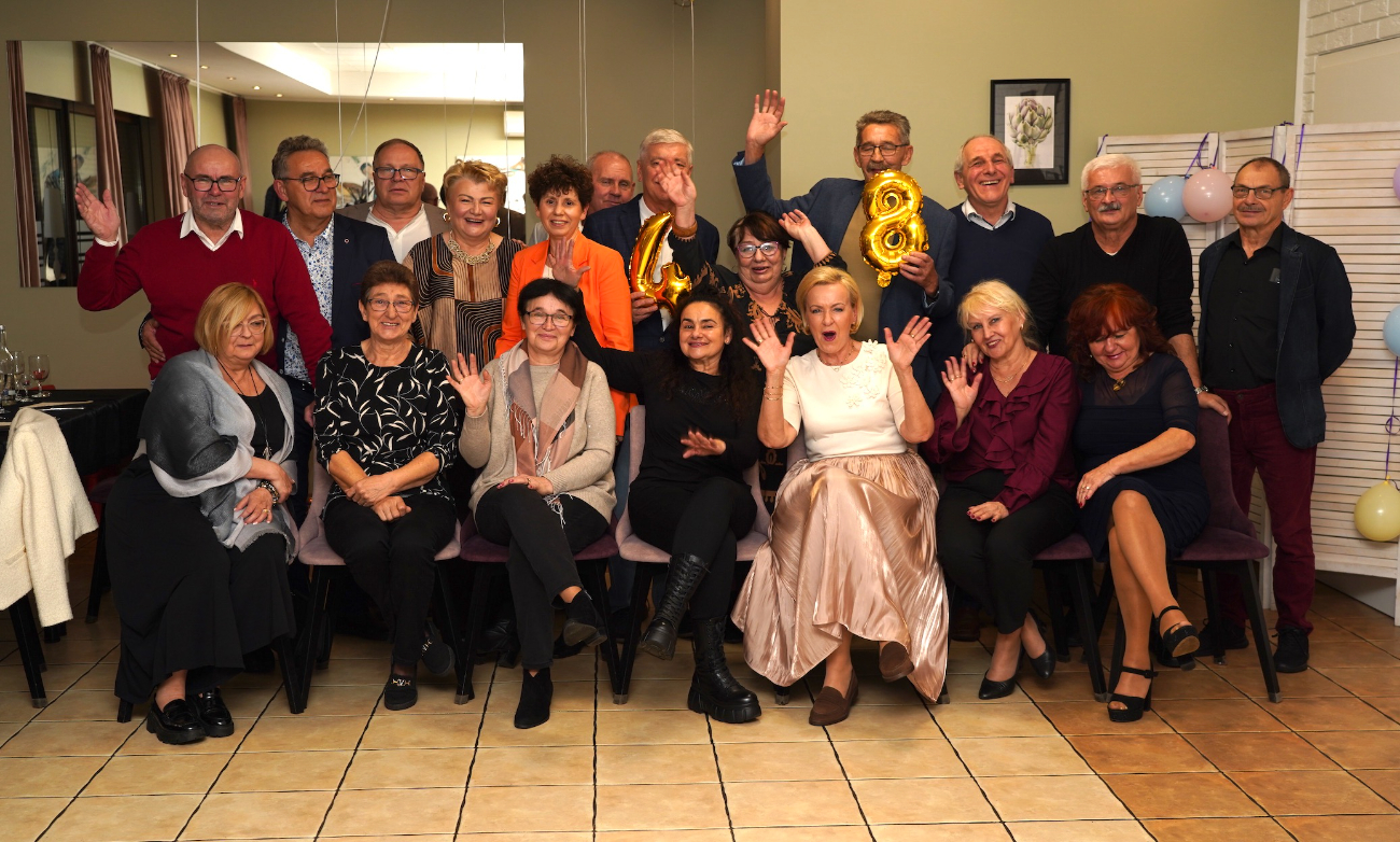 Prawie 50 lat temu opuścili szkołę. Znowu się spotkali