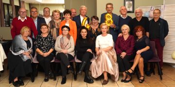 Prawie 50 lat temu opuścili szkołę. Znowu się spotkali