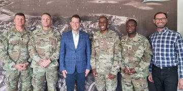 Żołnierze się wymieniają 