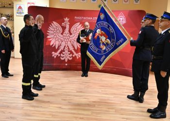 Zaczynają służbę w słupeckiej komendzie