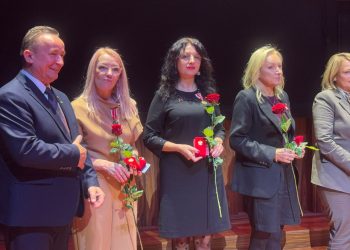 Otrzymały zaszczytne medale