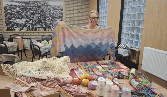 „Ja uśmiecham się, kiedy szydełkowanie widzę…”