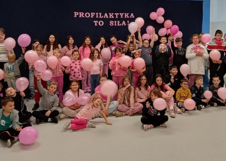 Różowy Październik w Drążnej