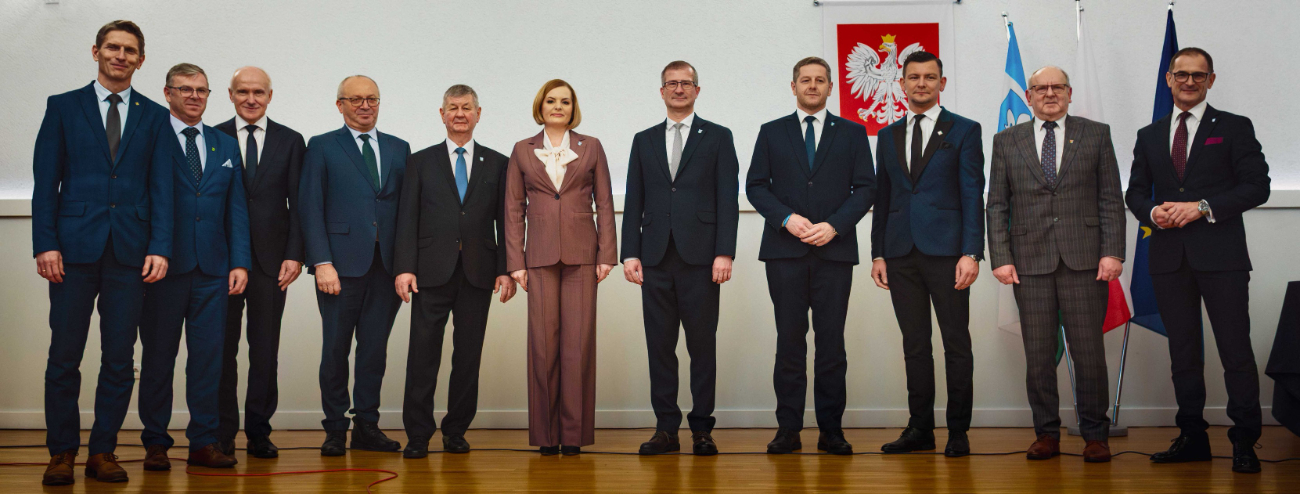 Uroczysta sesja w Lądku