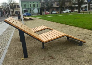 Leżaki na rynku nie wszystkim się podobają. Ile kosztowały?