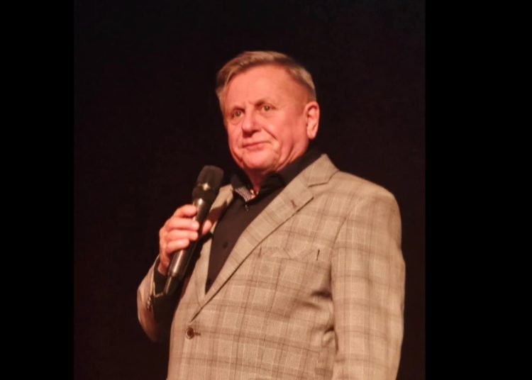 „Rozbawił publiczność do łez”