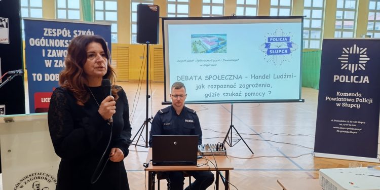 Debatowali o handlu ludźmi