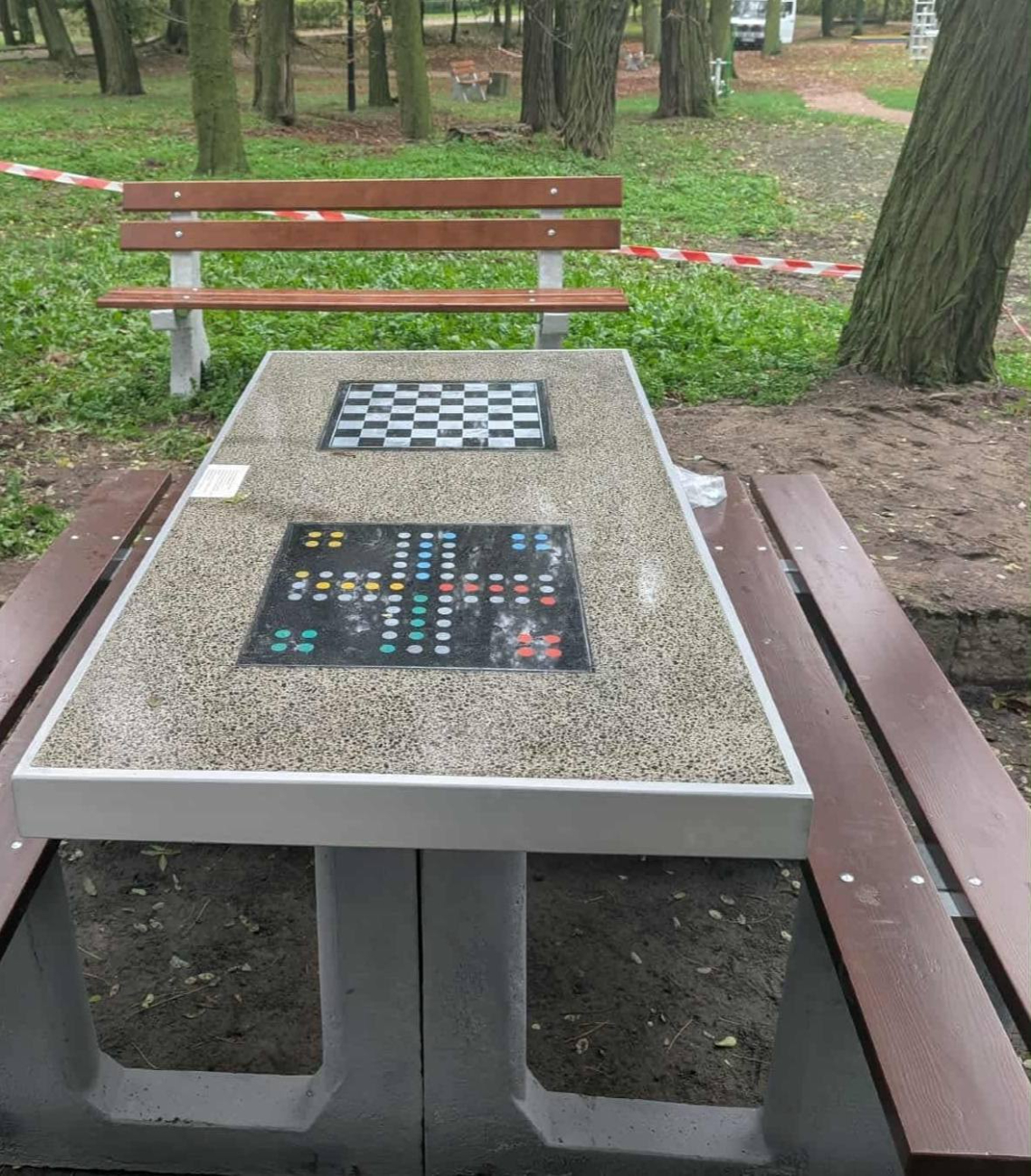 Tyrolka i inne atrakcje. Można już korzystać z parku jordanowskiego