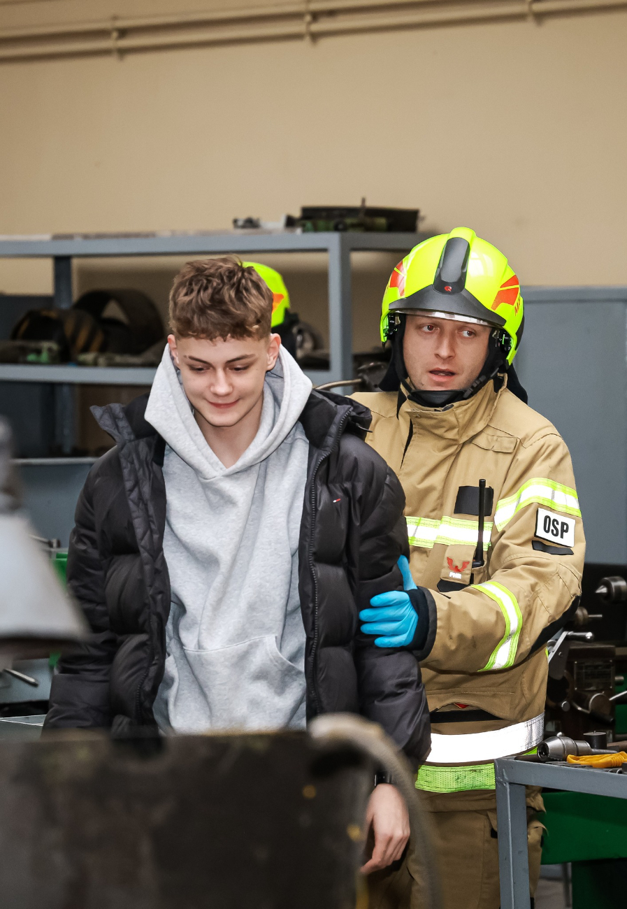 Akcja w słupeckiej szkole. Ewakuowali uczniów