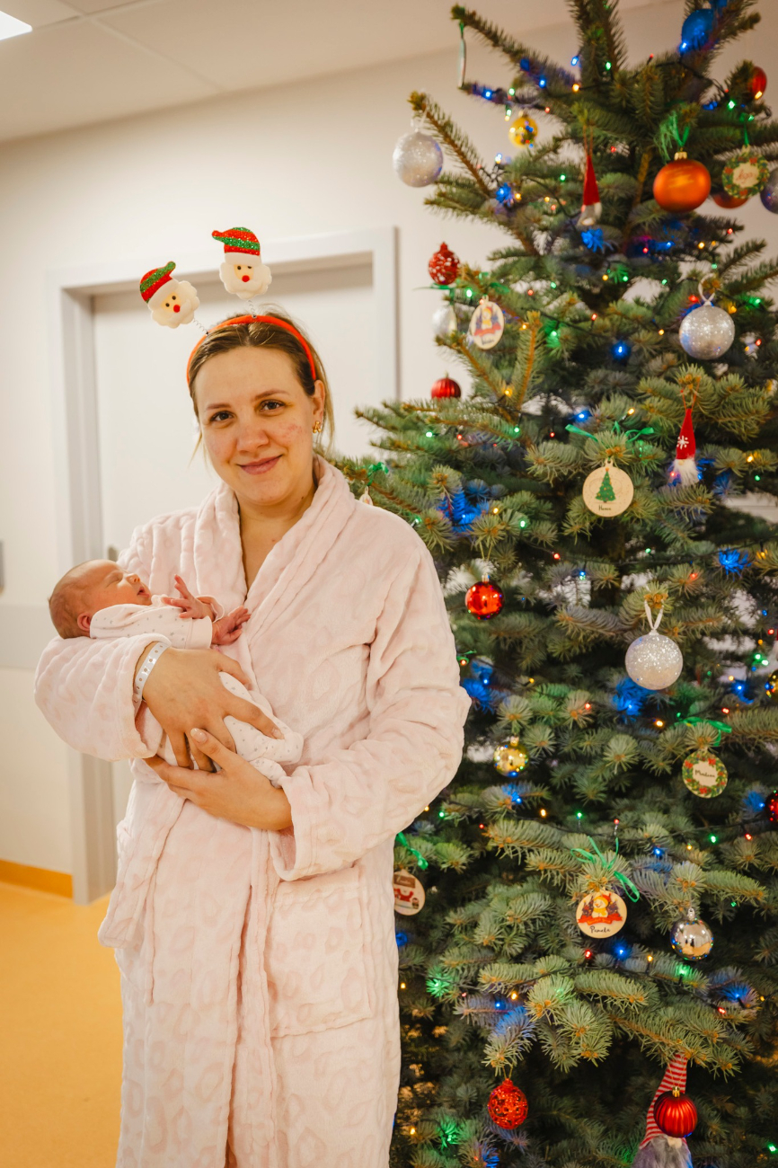 Wyjątkowe Mikołajki na Oddziale Noworodkowym. Zobacz zdjęcia