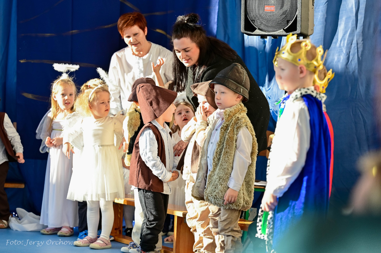Jasełka i pożegnanie Renaty Sobieraj w Lądku