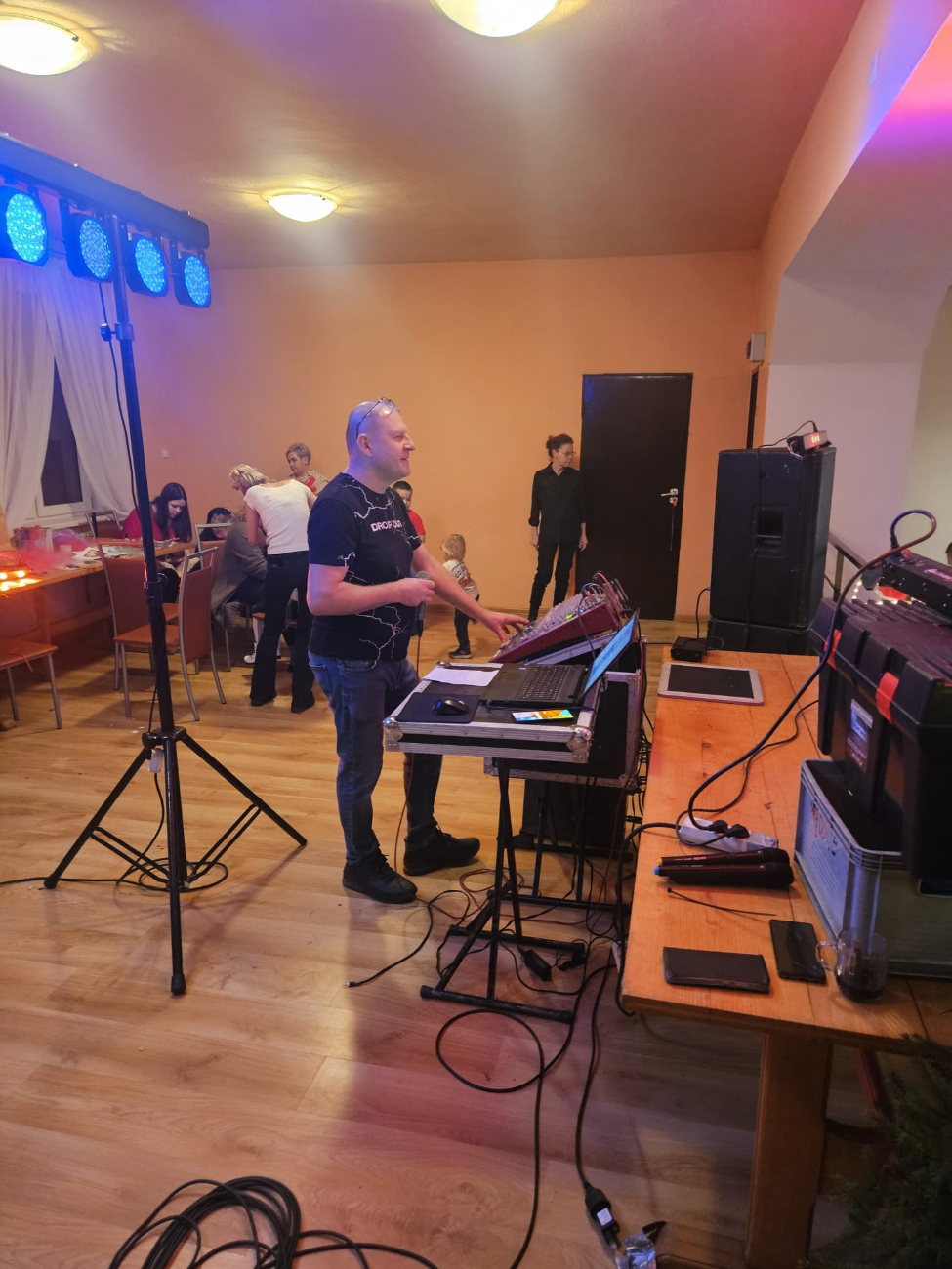 Zabawa choinkowa w Cieninie Kościelnym