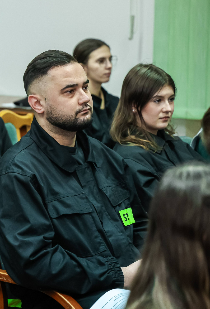 Ukończyli szkolenie, dostali plecaki