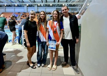 Dziewczyny lubią brąz…