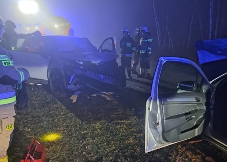 Ucierpiały trzy osoby. Droga była zablokowana