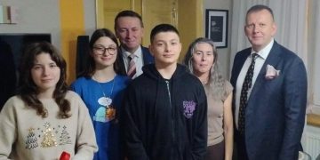 Z wizytą u trojaczków. Podtrzymują powiatową tradycję