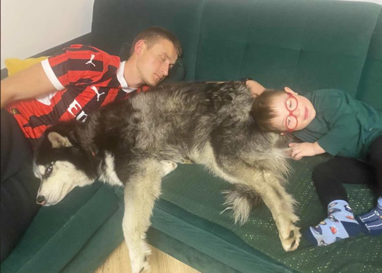 Przebiegł ponad 40 kilometrów, żeby odwiedzić siostrę