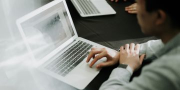 Praca w regionie się zmienia. Jakie kompetencje przydadzą się w 2026 roku?