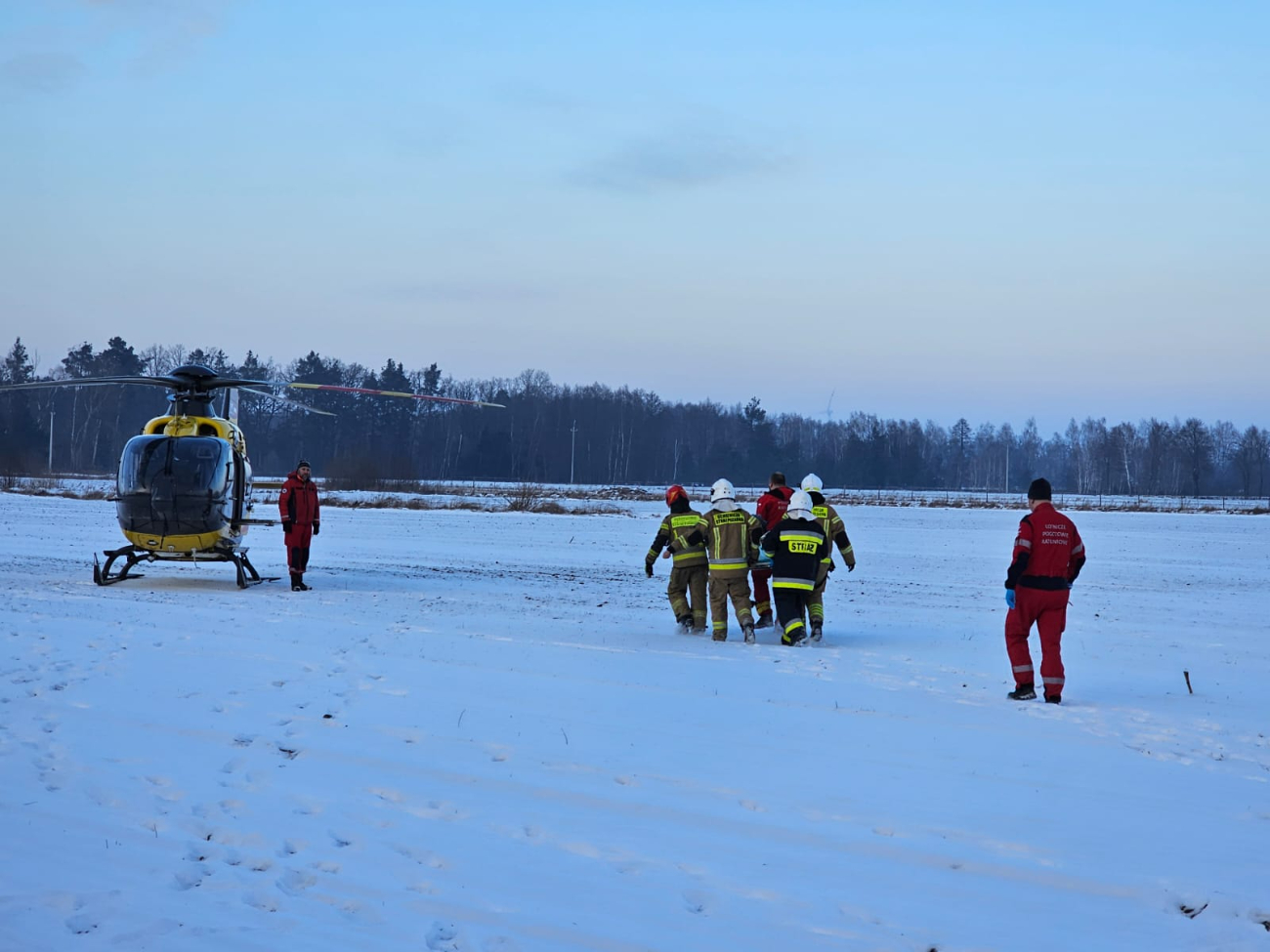 W okolicy: Dramat podczas kuligu. Lądował helikopter LPR