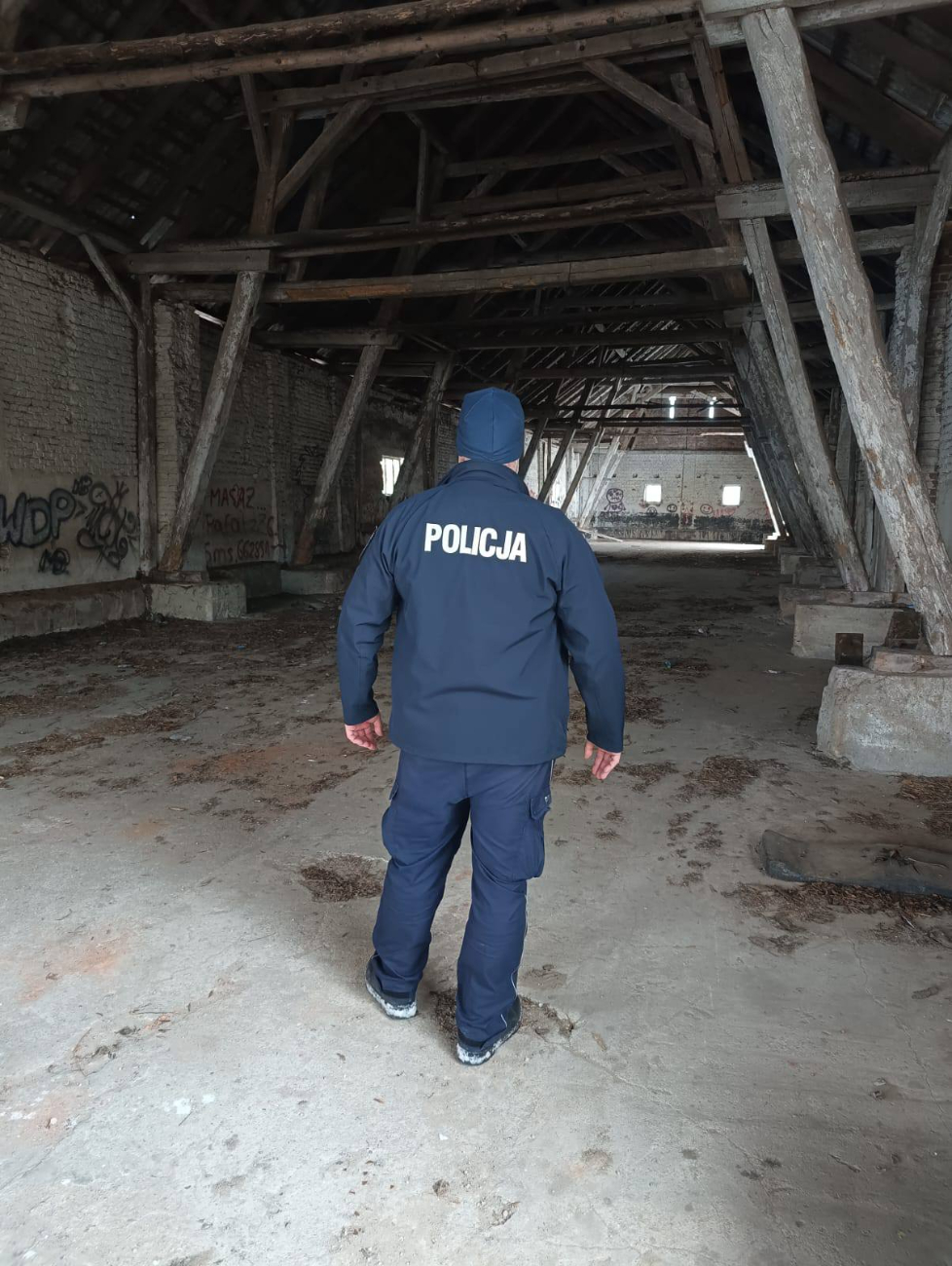 Kontrolują miejsca, w których mogą przebywać osoby bezdomne