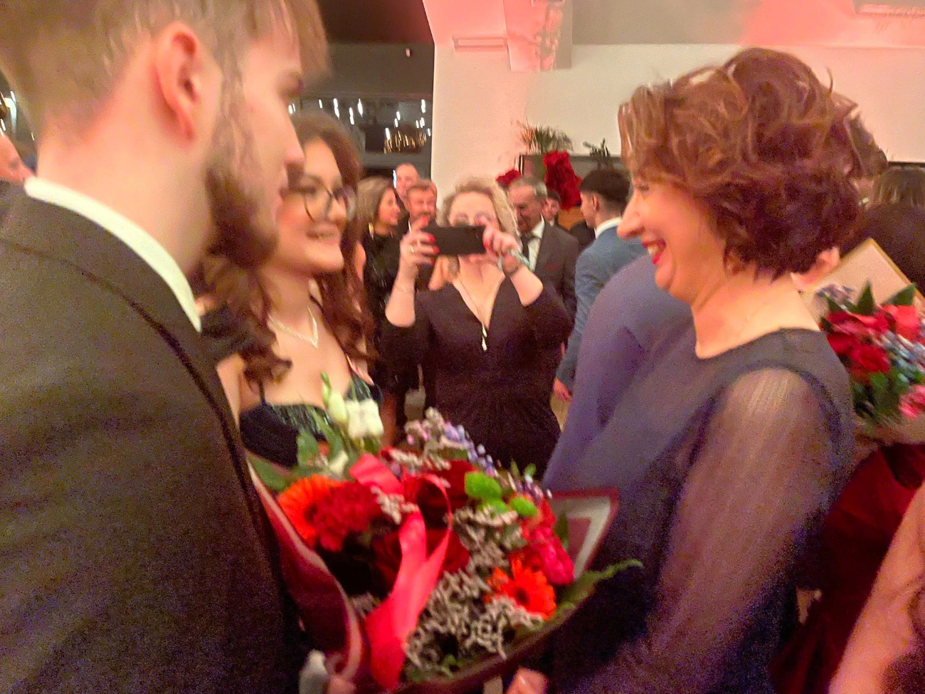 Studniówka LO. Zobacz filmy i zdjęcia